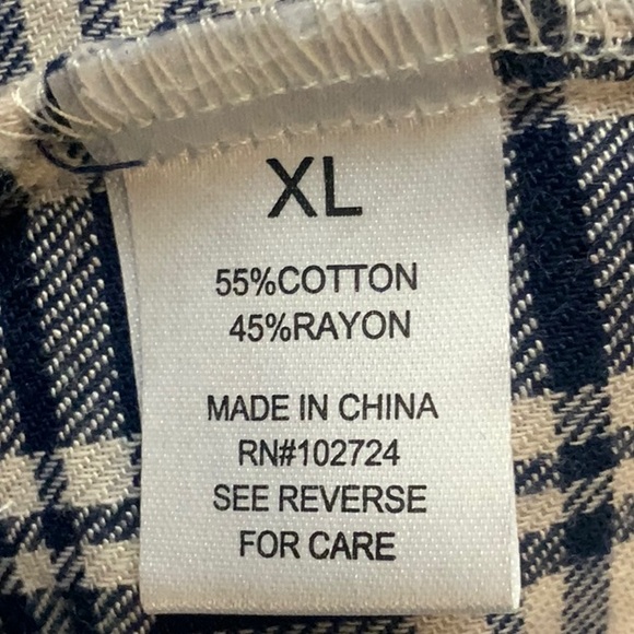 Ladies Hester & Orchard Navy and Cream Plaid Button Down Shirt Sz XL - Picture 13 of 13